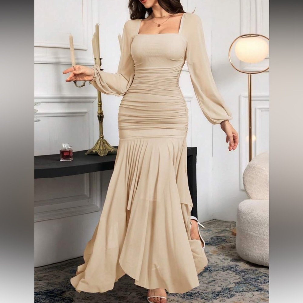 Elegant Lavender Evening Gown - Picture 4 of 16